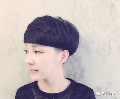 最新盖盖头女