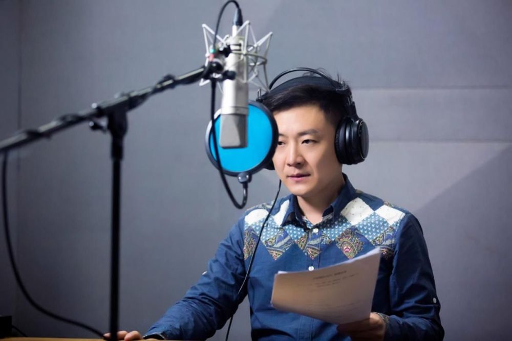 配音演员一个月挣多少